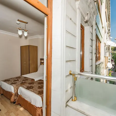 May Hotel Istanbul 3* Istanbulská provincie