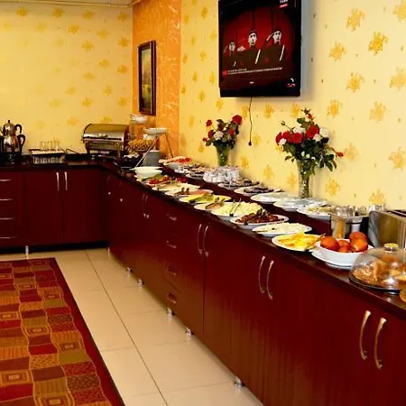 May Hotel Istanbul מלון 3*