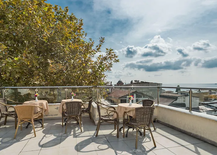 May Hotel Istanbul Стамбул