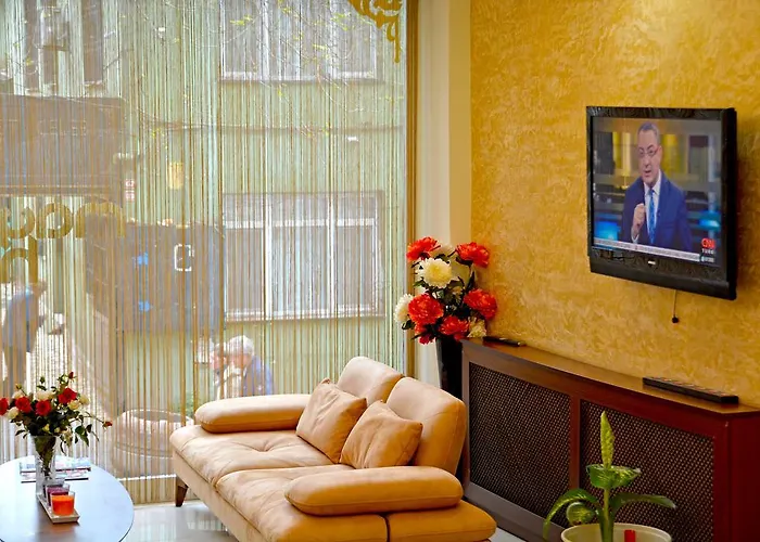 Отель May Hotel Istanbul 3*